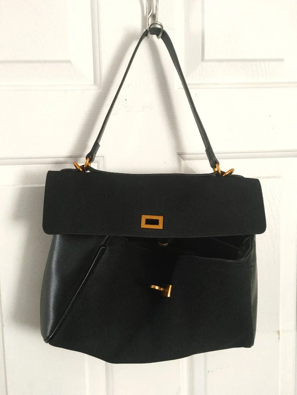 Small Soft Calfskin Black Leather Purse Shoulder Bag Designer Satchel